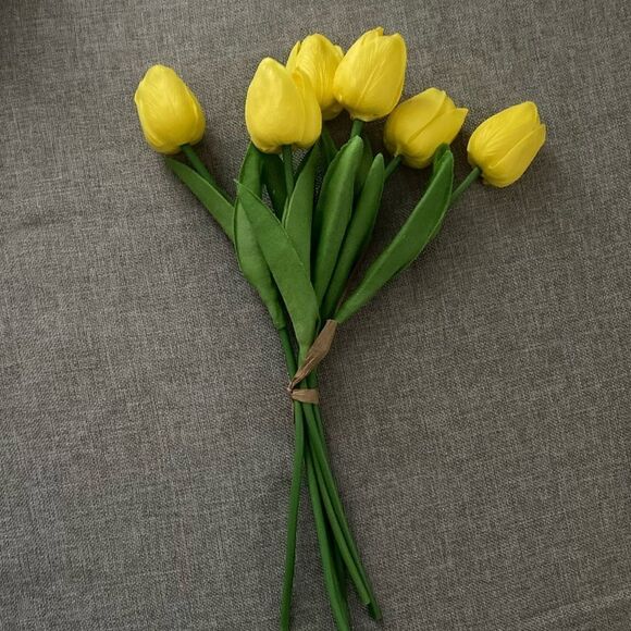 Yellow Tulip Bouquet  - Picture 3 of 3